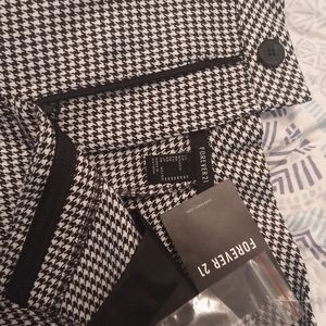 Black and White Herringbone forever 21 dress pants